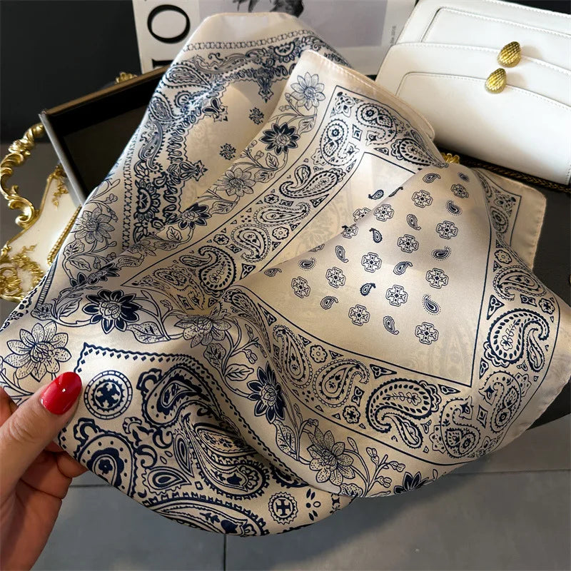 Foulard Carré Satiné