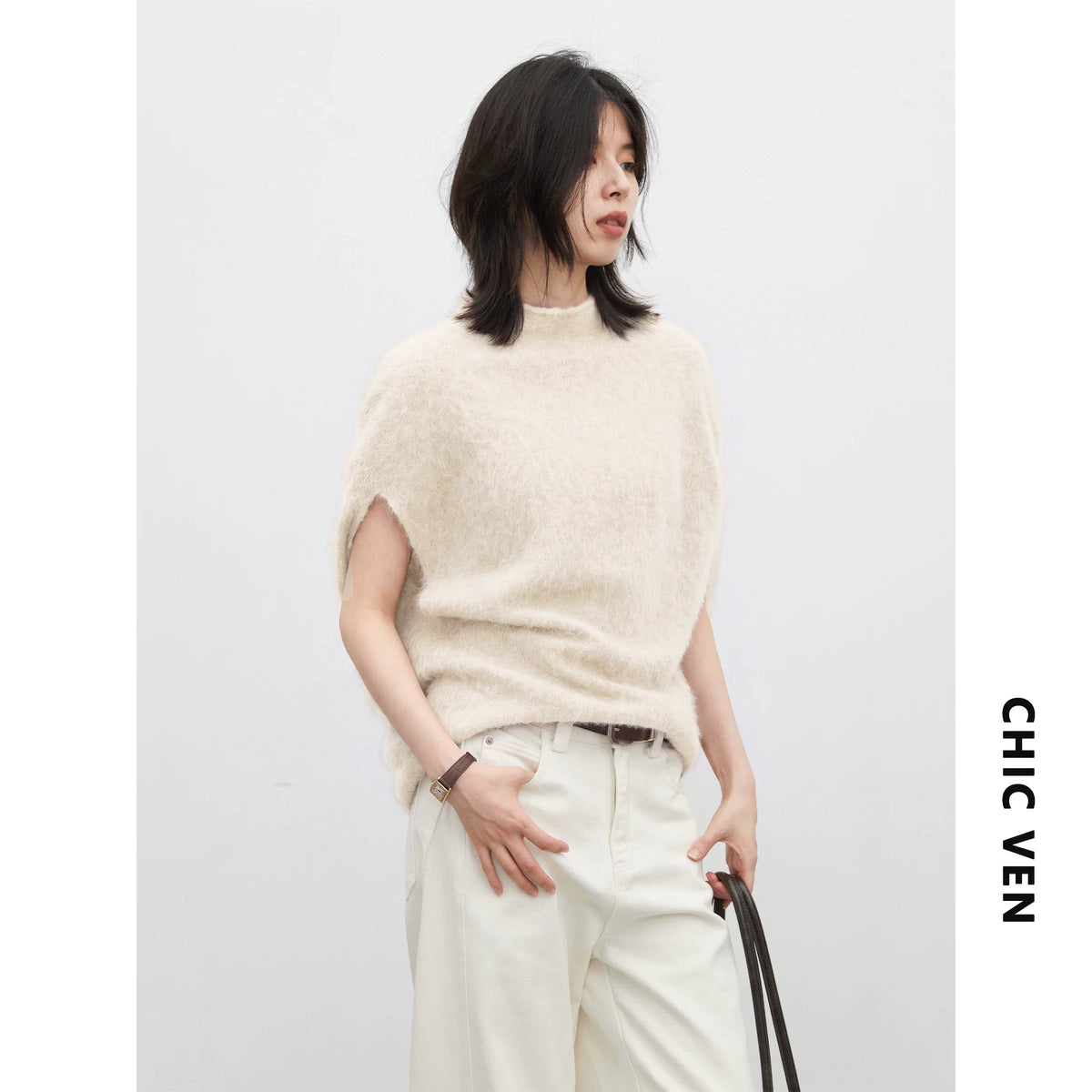 Pull Sans Manches Col Roulé