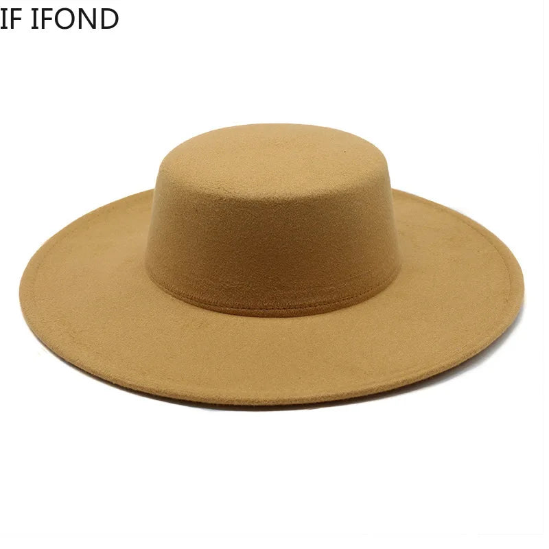 Chapeau Large Bord en Feutre