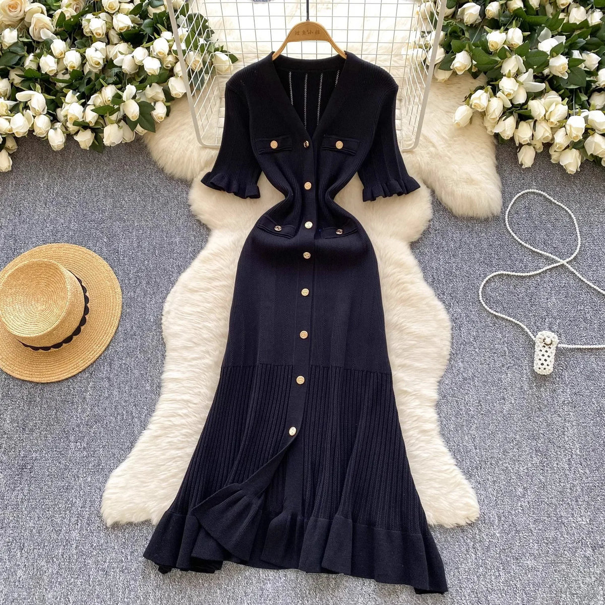 Robe Midi en Maille Boutons Dorés