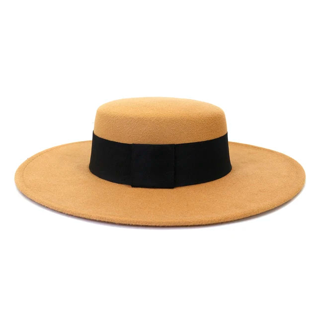 Chapeau Large Bord en Feutre