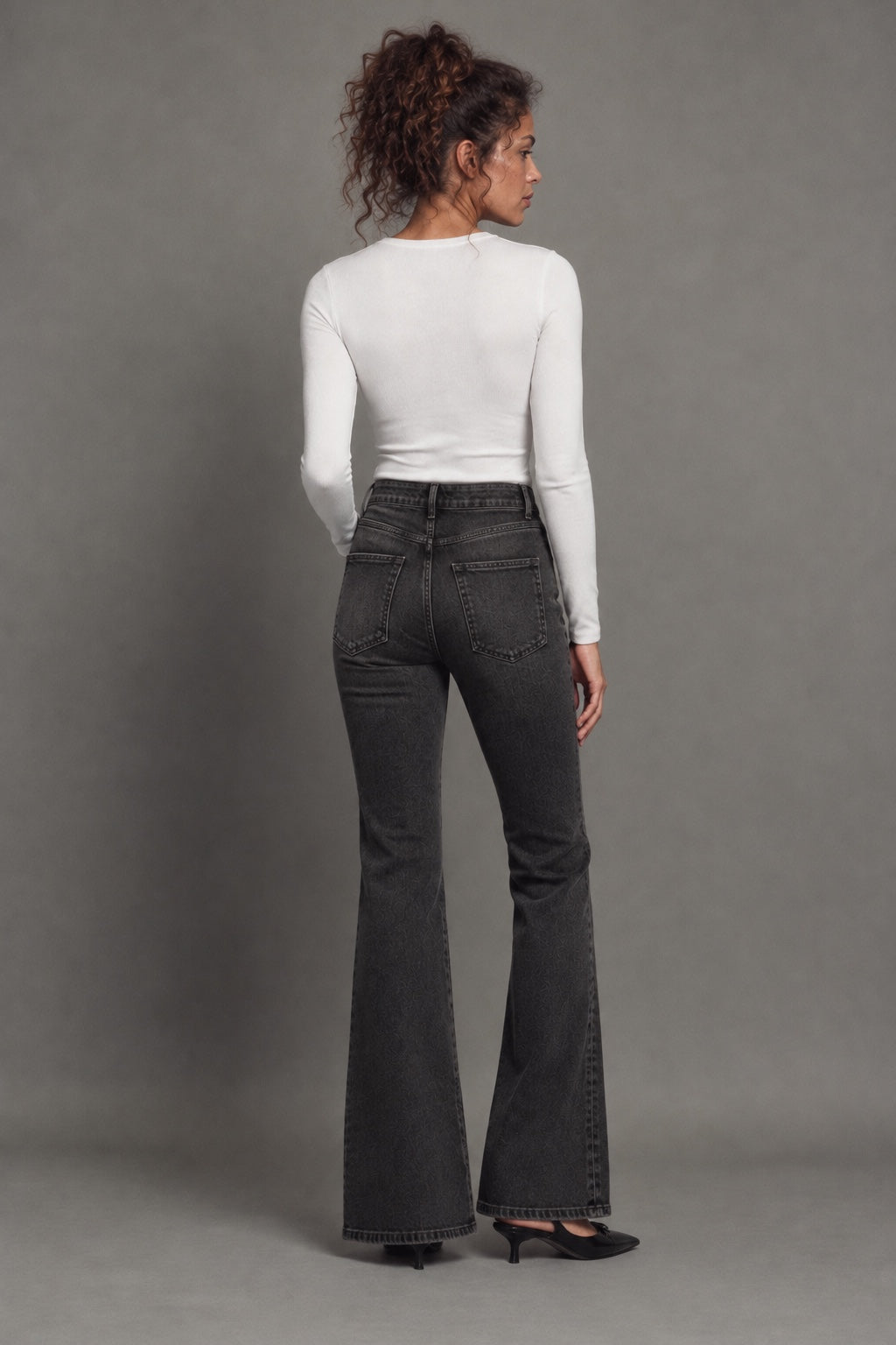 Jean Évasé Stretch — Noir — dos · shoot